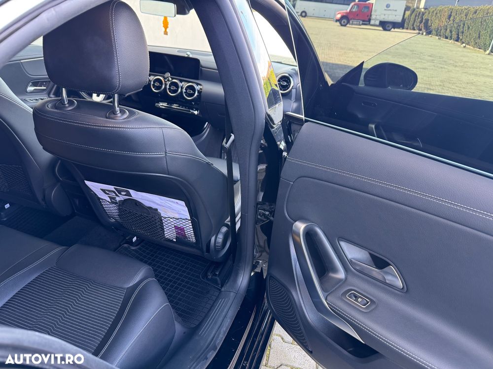 Mercedes-Benz CLA 220 - 6