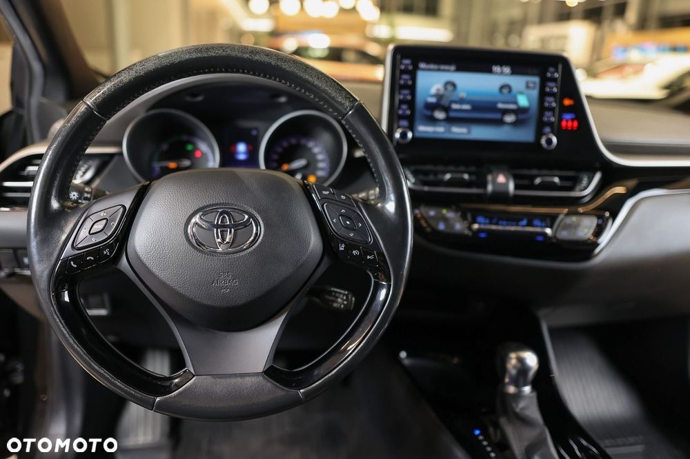 Toyota C-HR - 13