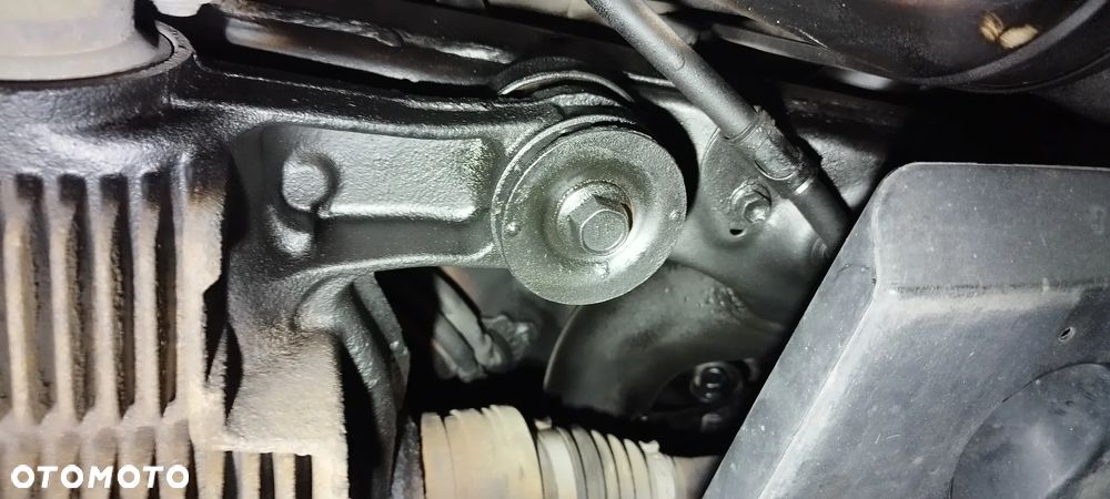 Lexus GS 450h Prestige + - 11