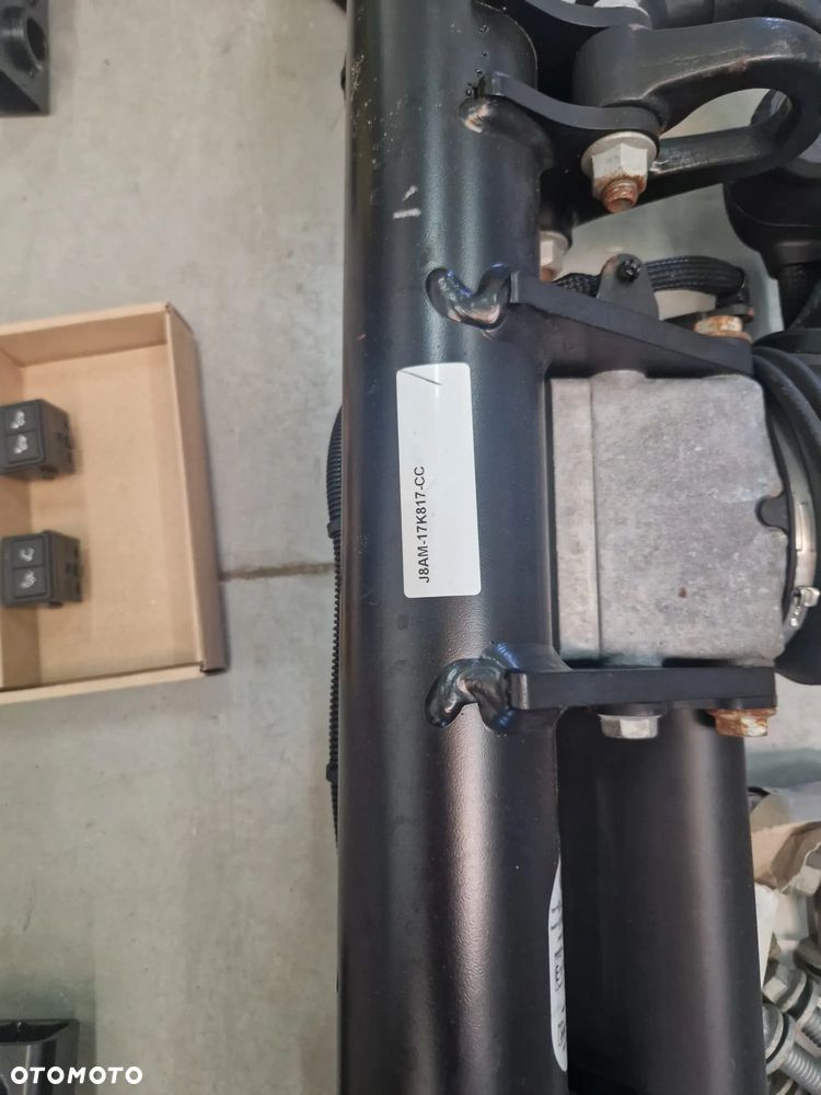 Land Rover Range Rover Velar 2019r+ hak holowniczy przyczepki elektryczny - 7