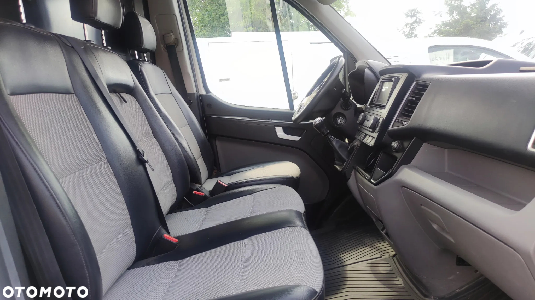 Hyundai H350 Cargo - 5