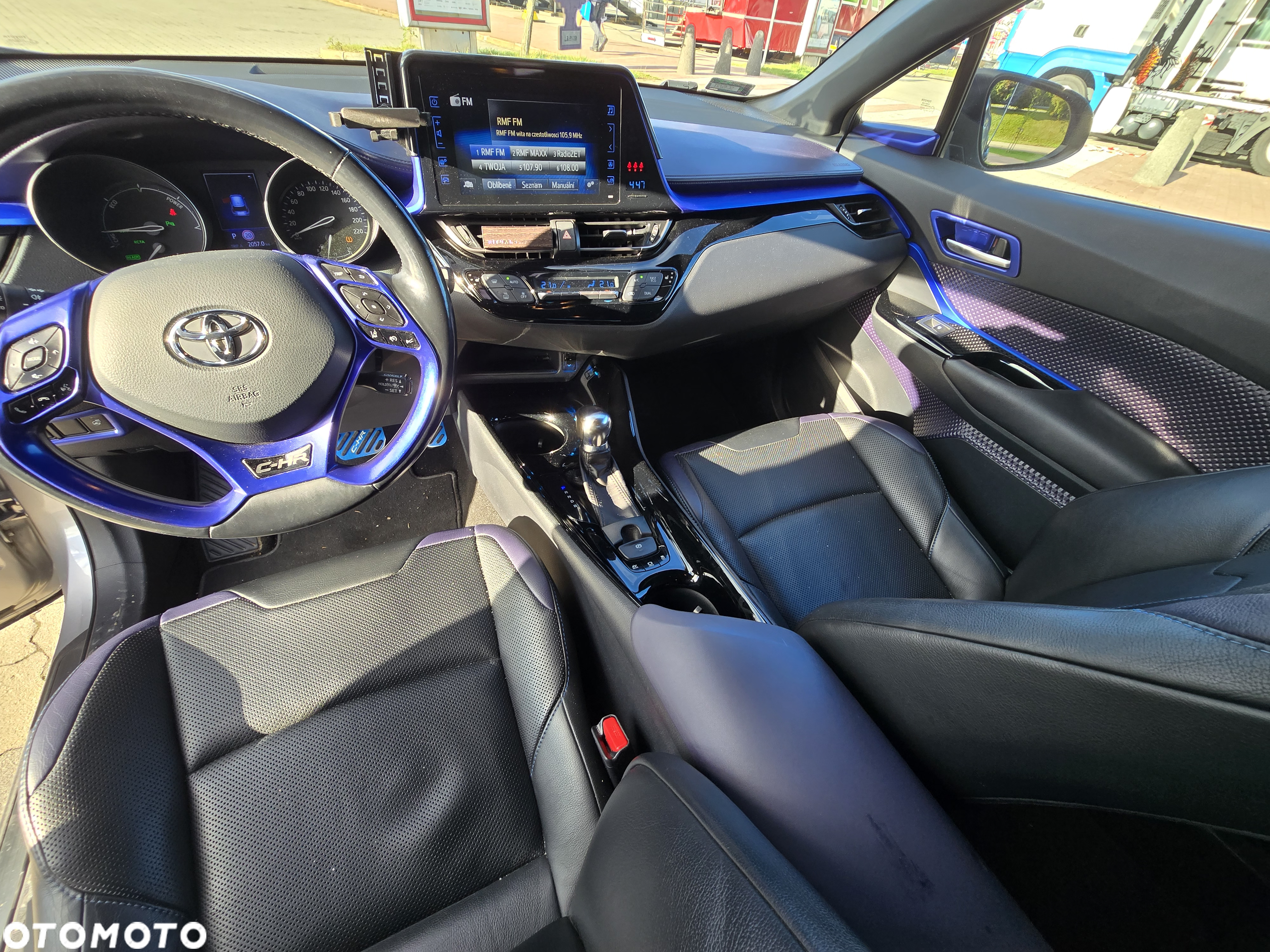 Toyota C-HR 1.8 Hybrid Prestige - 6