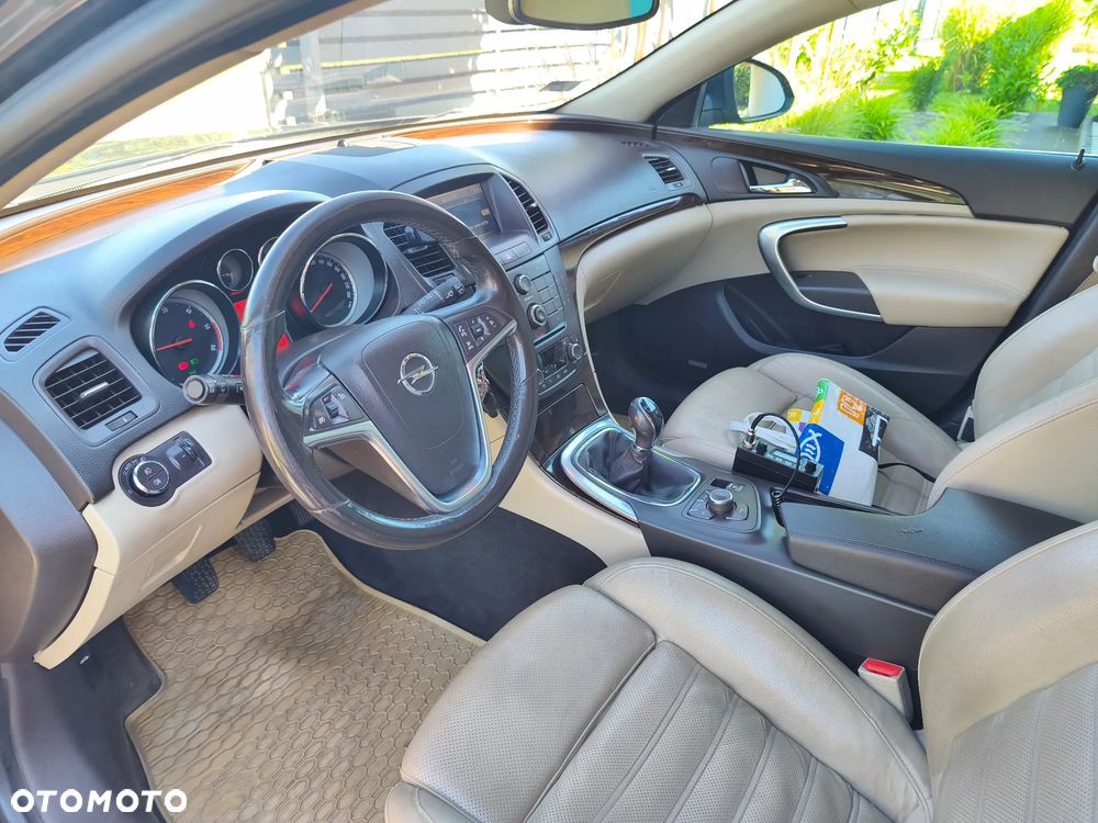 Opel Insignia 2.0 CDTI Cosmo - 10