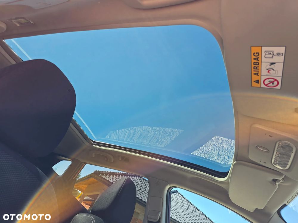 Nissan Qashqai 1.6 DIG-T N-Connecta - 25