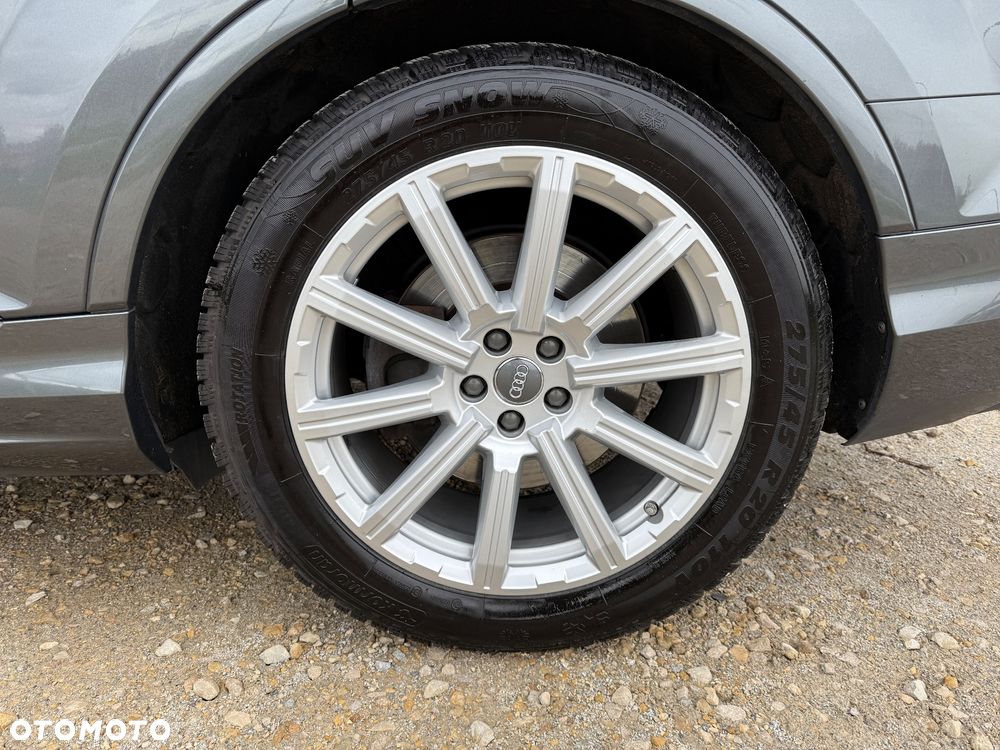 Audi Q7 - 28
