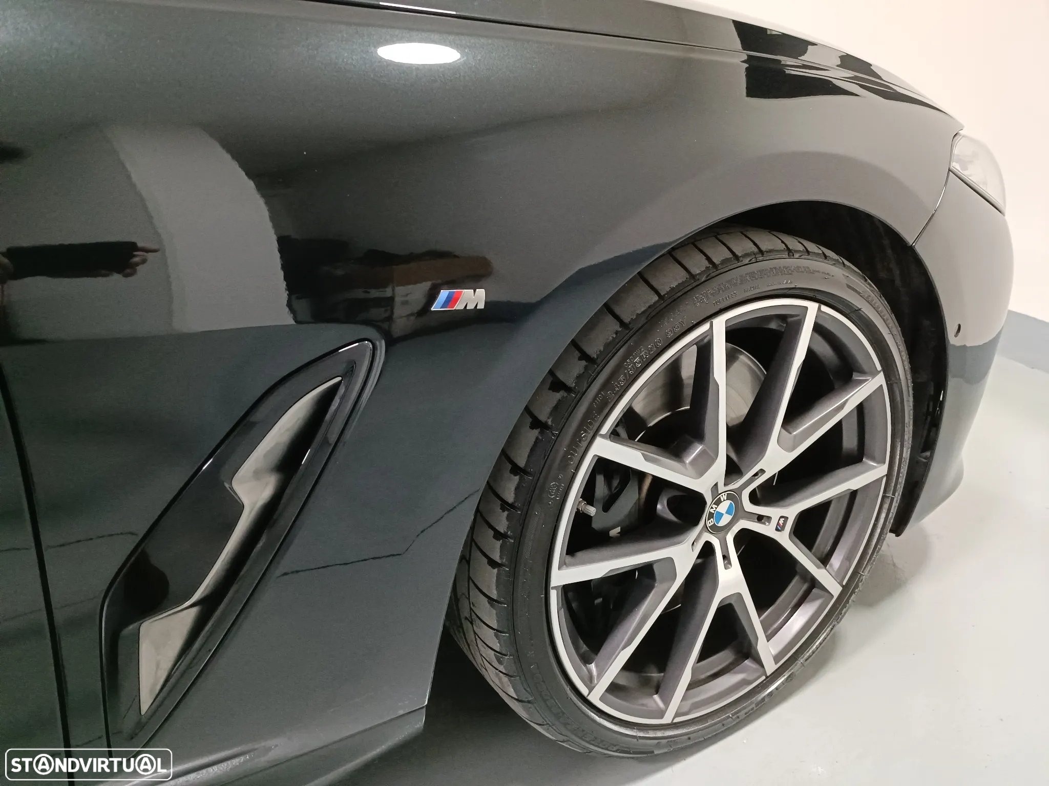 BMW M850i xDrive - 22