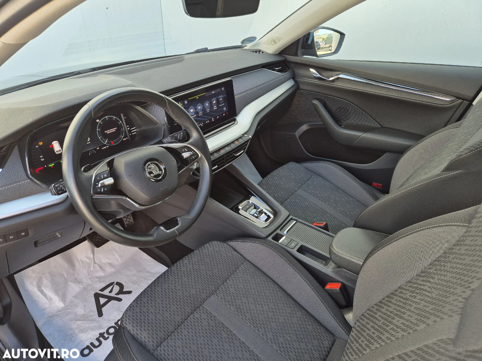Skoda Octavia 1.4 TSI iV DSG Style - 9