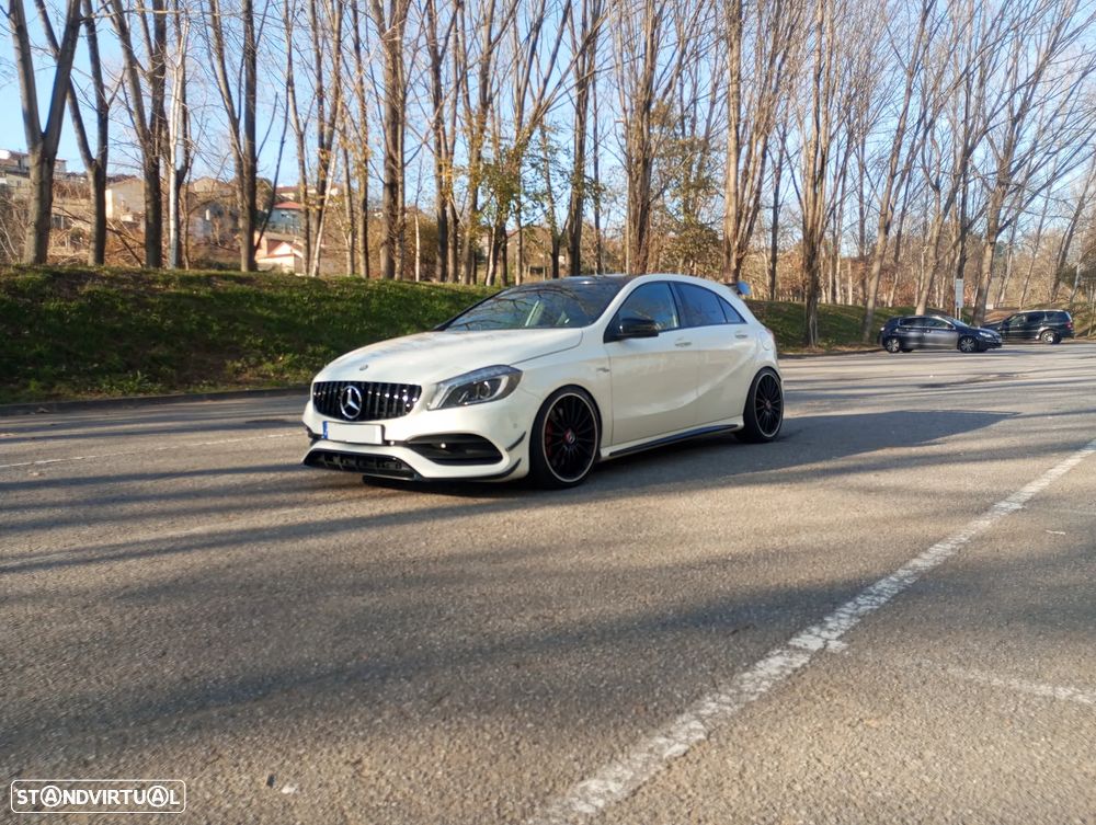 Mercedes-Benz A 45 AMG 4-Matic - 17