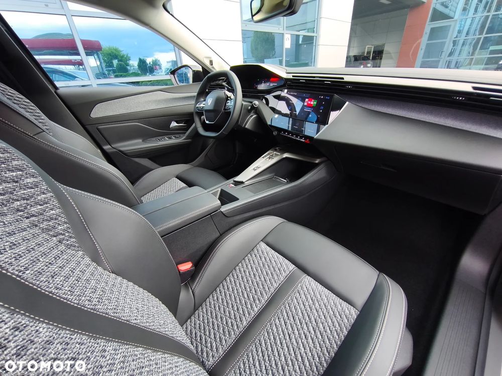 Peugeot 308 1.5 BlueHDi Allure S&S EAT8 - 11