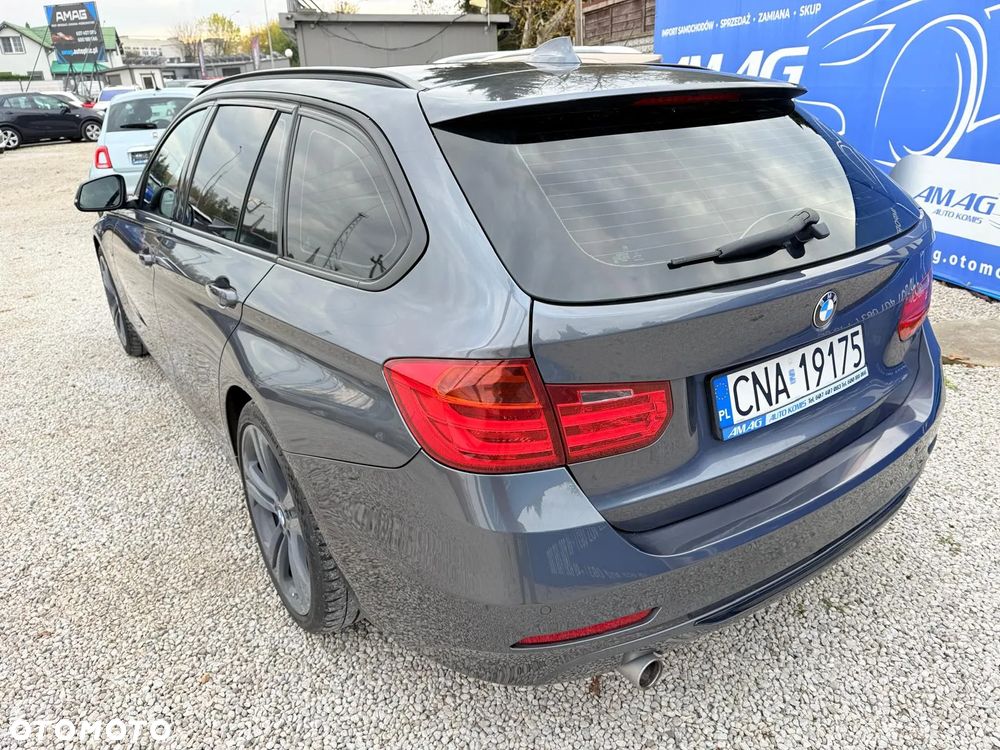 BMW Seria 3 320d Touring - 8