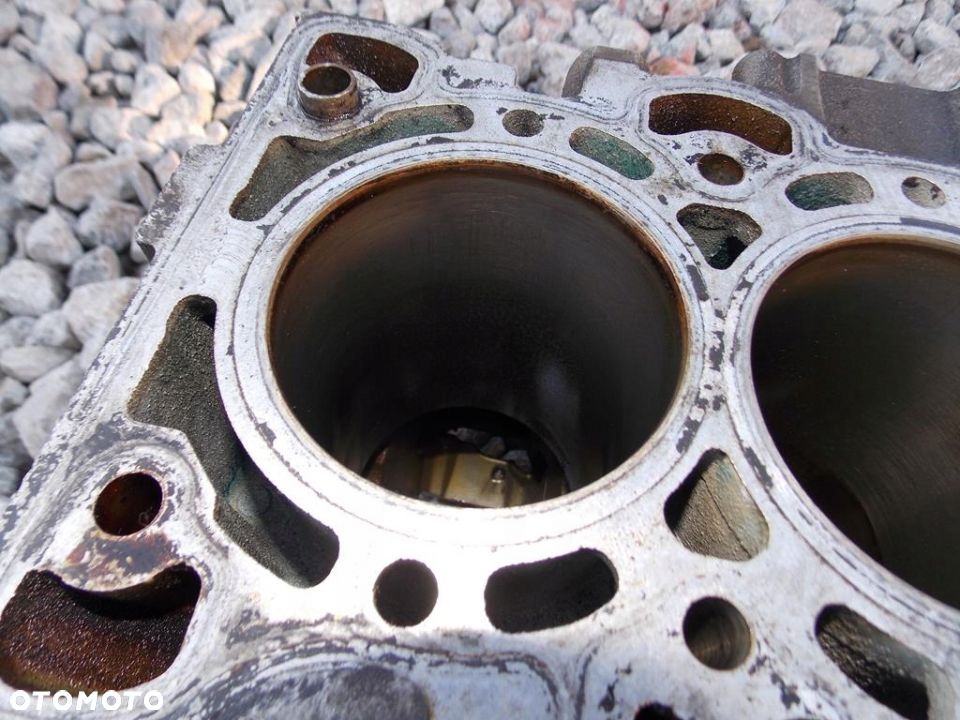 blok silnika volvo v40 s40 1,8 16V B4184S11 - 9