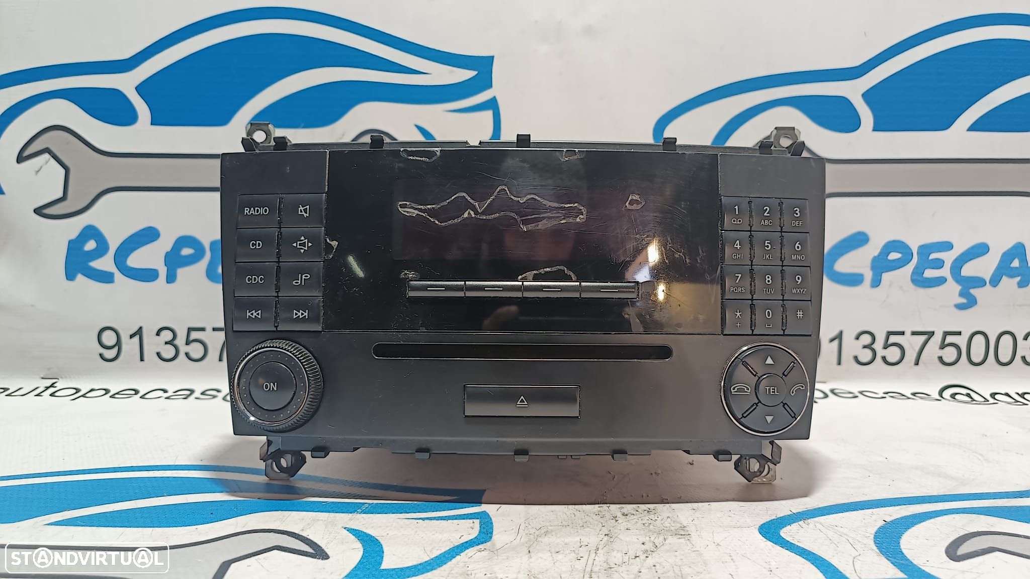 RADIO AUTORADIO LEITOR CD MERCEDES BENZ CLASS C W203 A2038705089 2038705089 DISPLAY COMANDOS COMUTADOR PAINEL CONTROLO COMUNICAÇÃO - 1