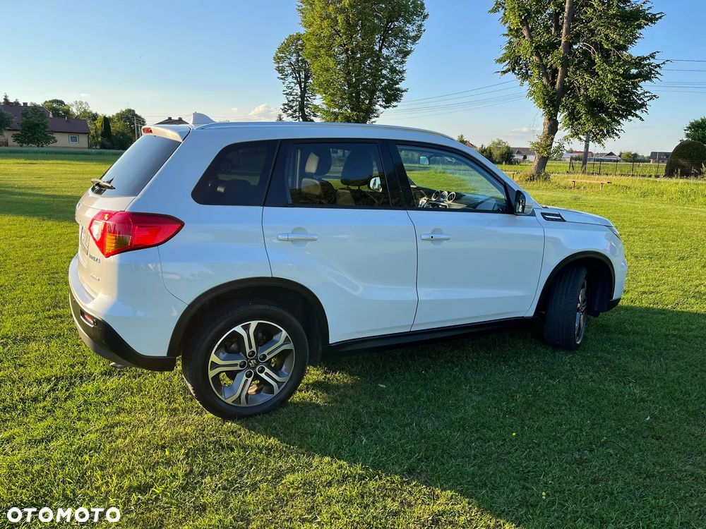 Suzuki Vitara - 8
