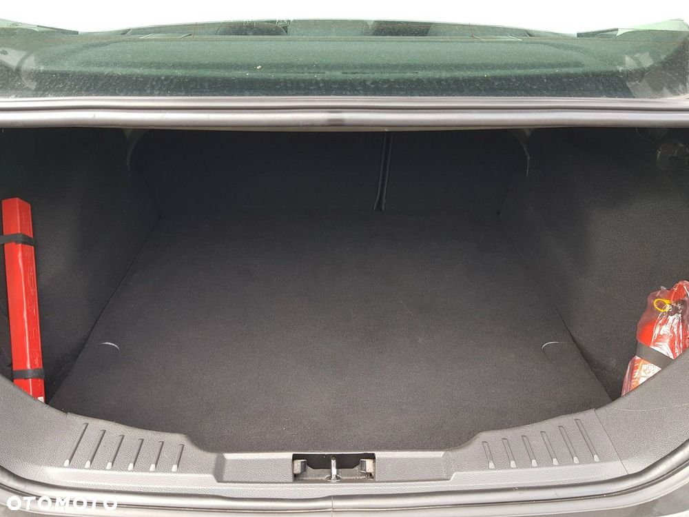 Ford Focus - 13