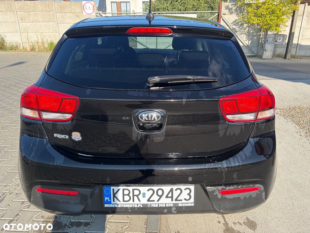 Kia Rio 1.4 XL - 10