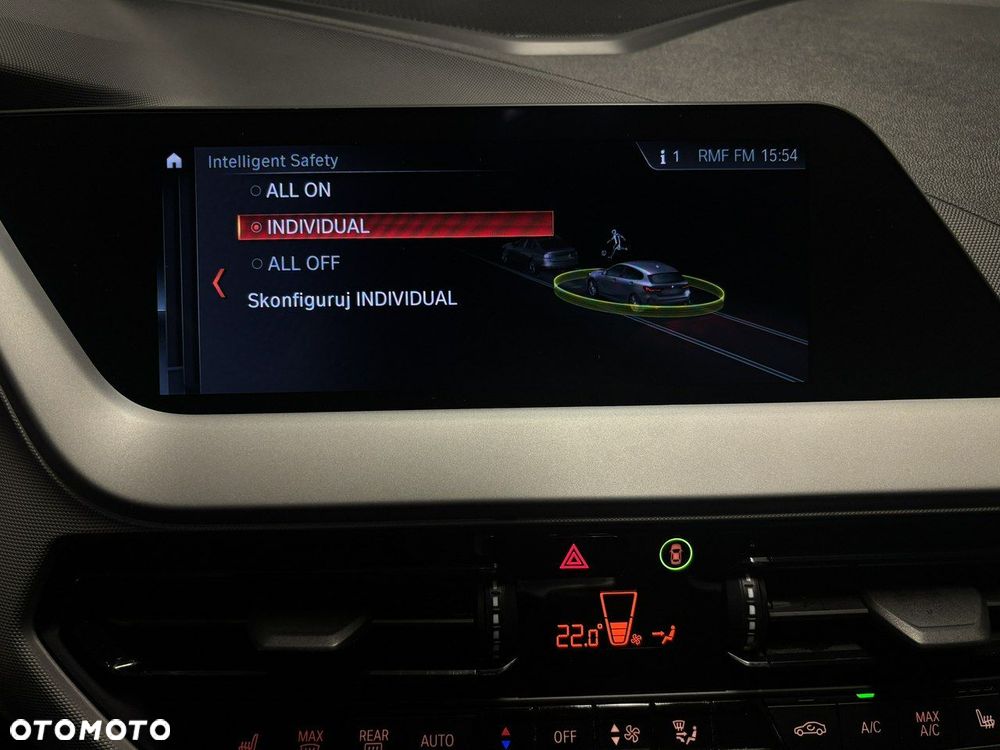 BMW Seria 1 118i - 21