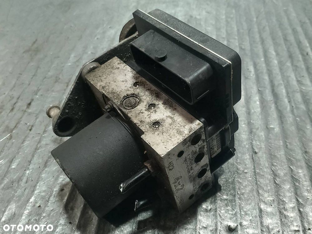 POMPA ABS MERCEDES-BENZ VITO 639 A0084316212 0265252156 2.2 CDI - 1