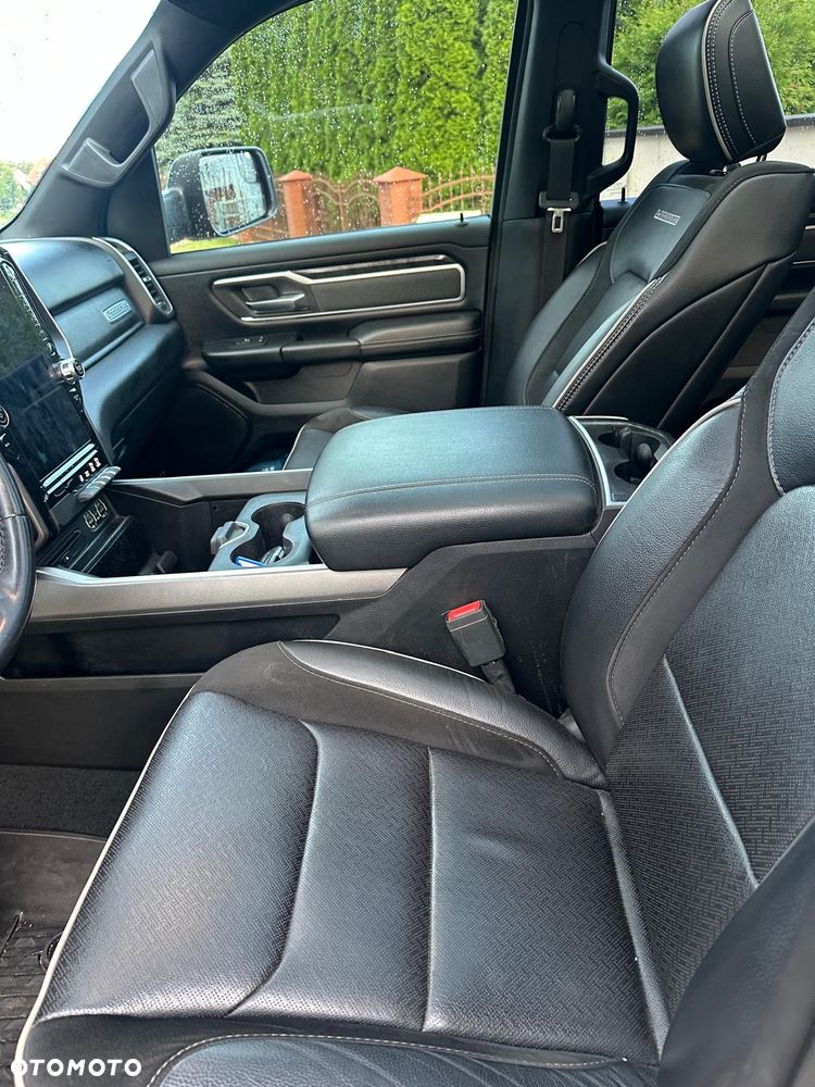 RAM 1500 5.7 Crew Cab Bighorn - 11