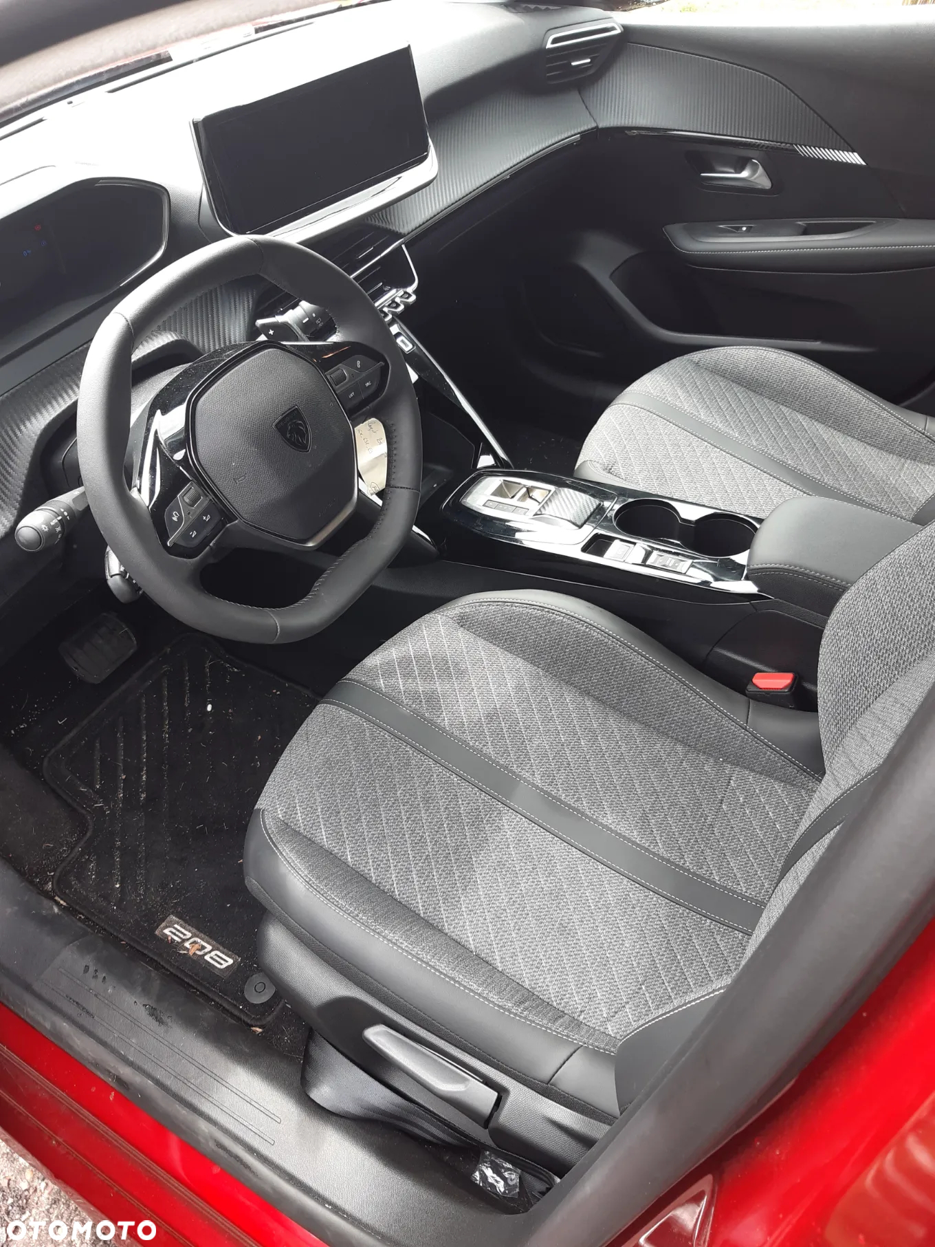Peugeot 208 1.2 mHEV Allure - 9