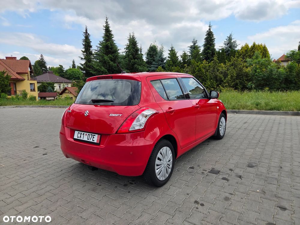Suzuki Swift 1.2 Premium - 5