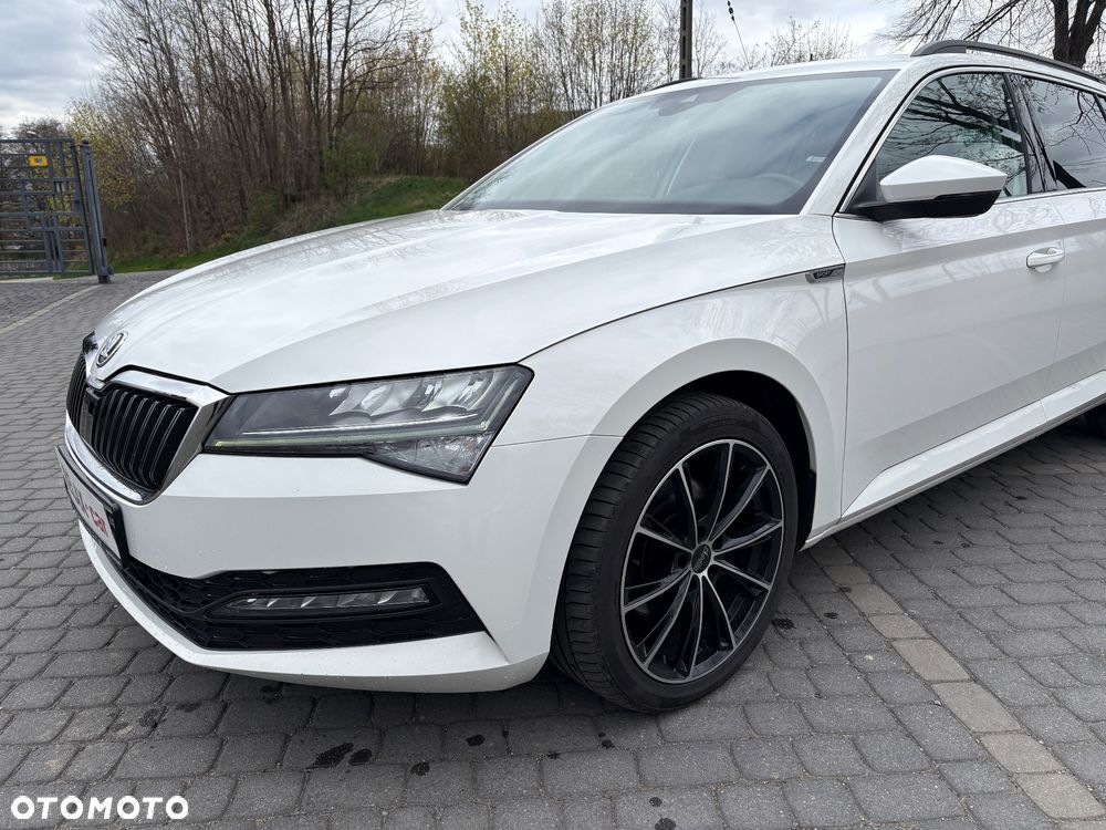 Skoda Superb 2.0 TDI Sportline - 3