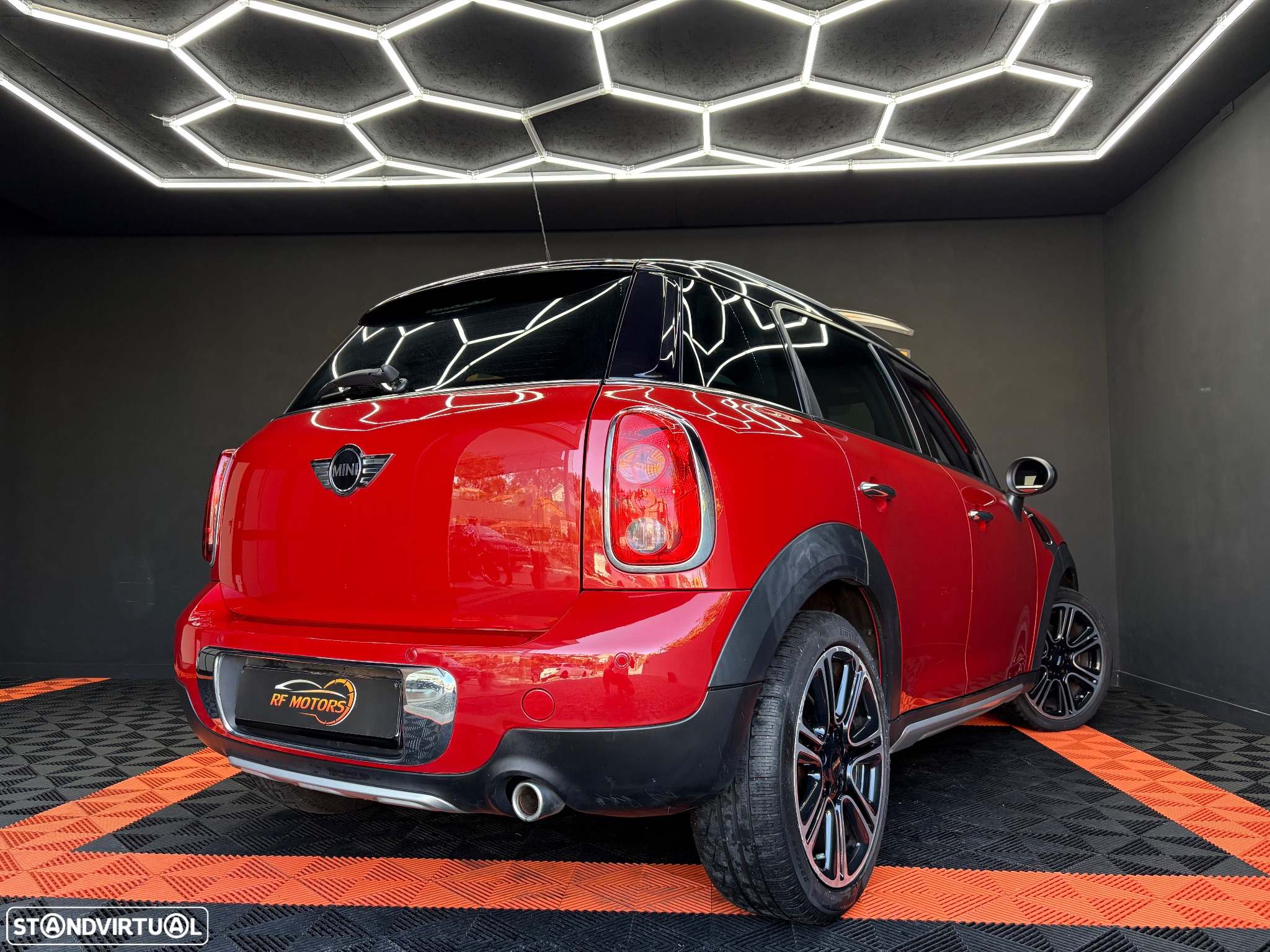MINI Countryman Cooper D - 32