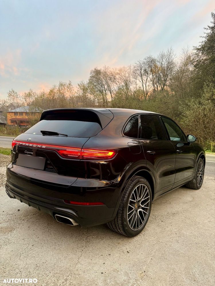 Porsche Cayenne Tiptronic S Platinum Edition - 4