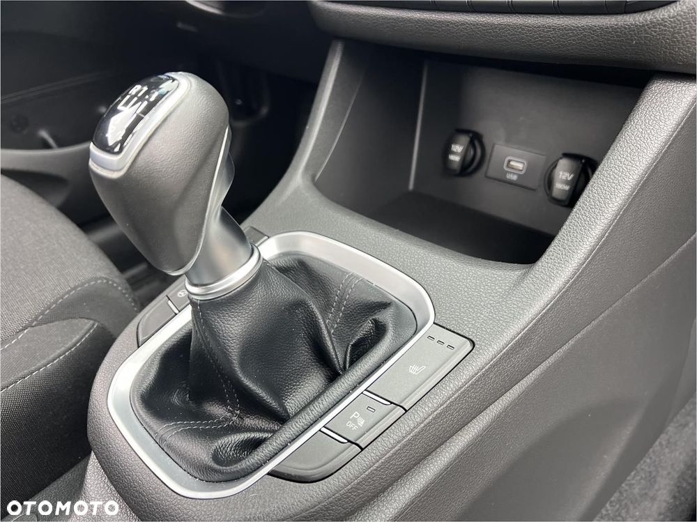 Hyundai i30 1.5 DPI Comfort - 19