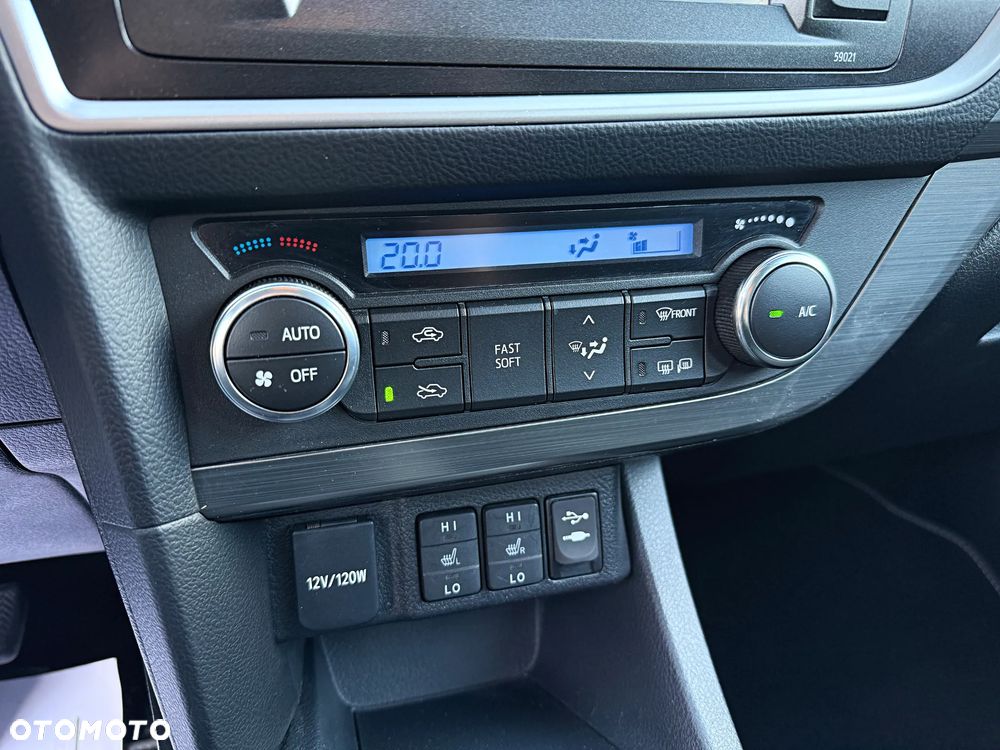 Toyota Auris 1.6 Life+ - 20