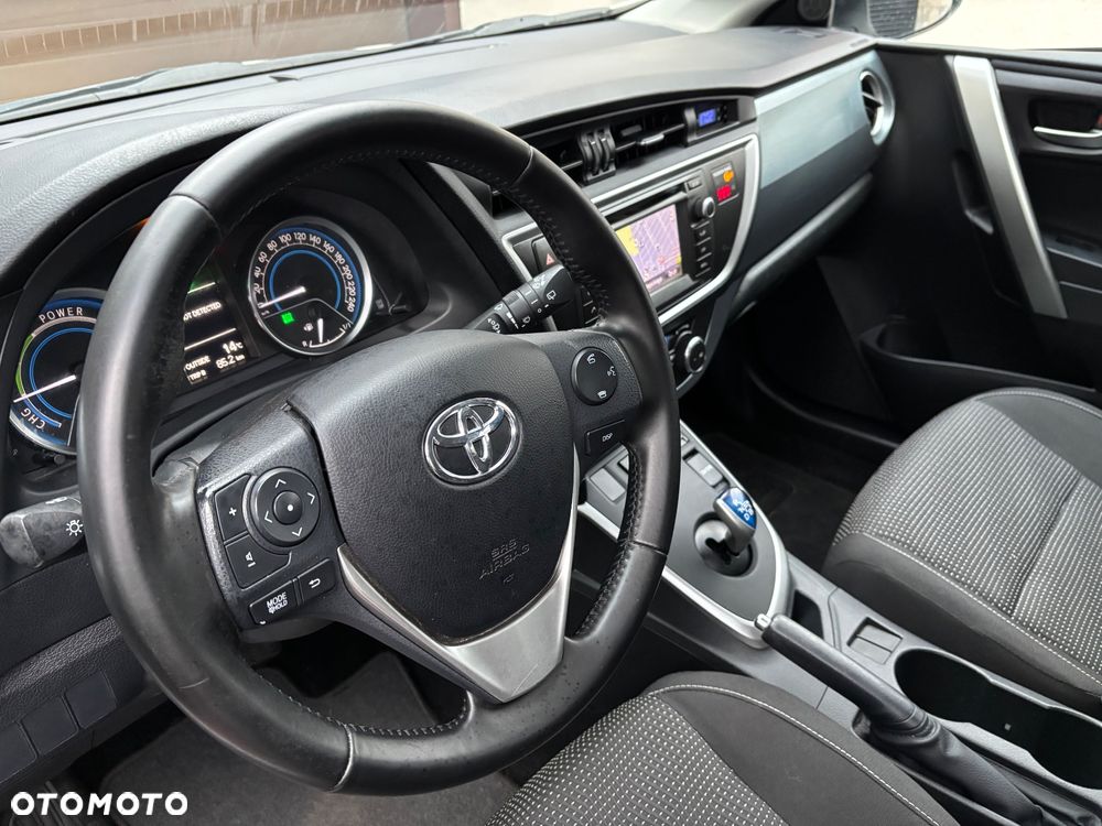 Toyota Auris - 17