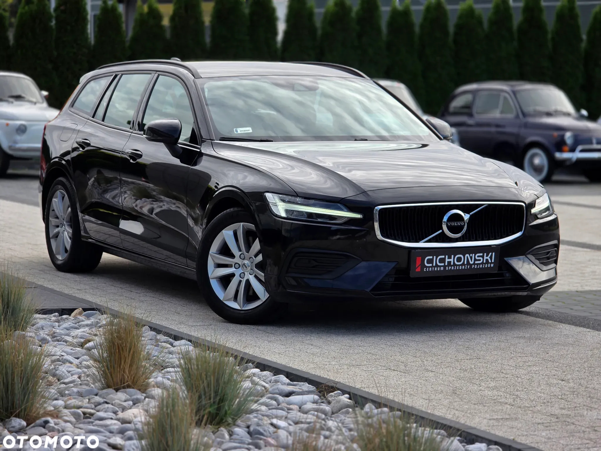 Volvo V60 B3 B Momentum Core - 3