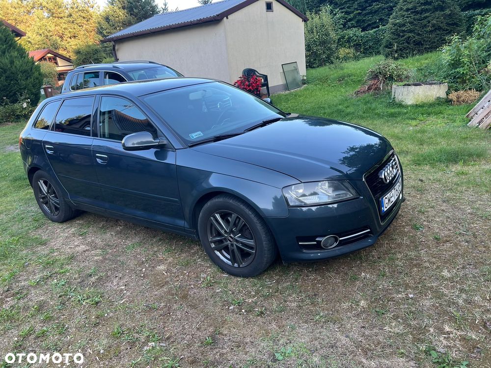 Audi A3 Sportback - 2