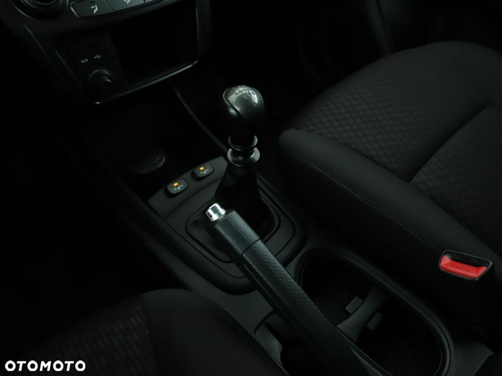 SsangYong/KGM Korando 2.0 Quartz 2WD - 27