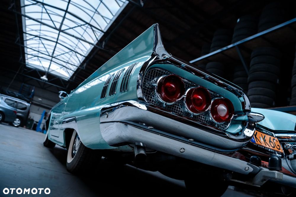 Ford Thunderbird - 14
