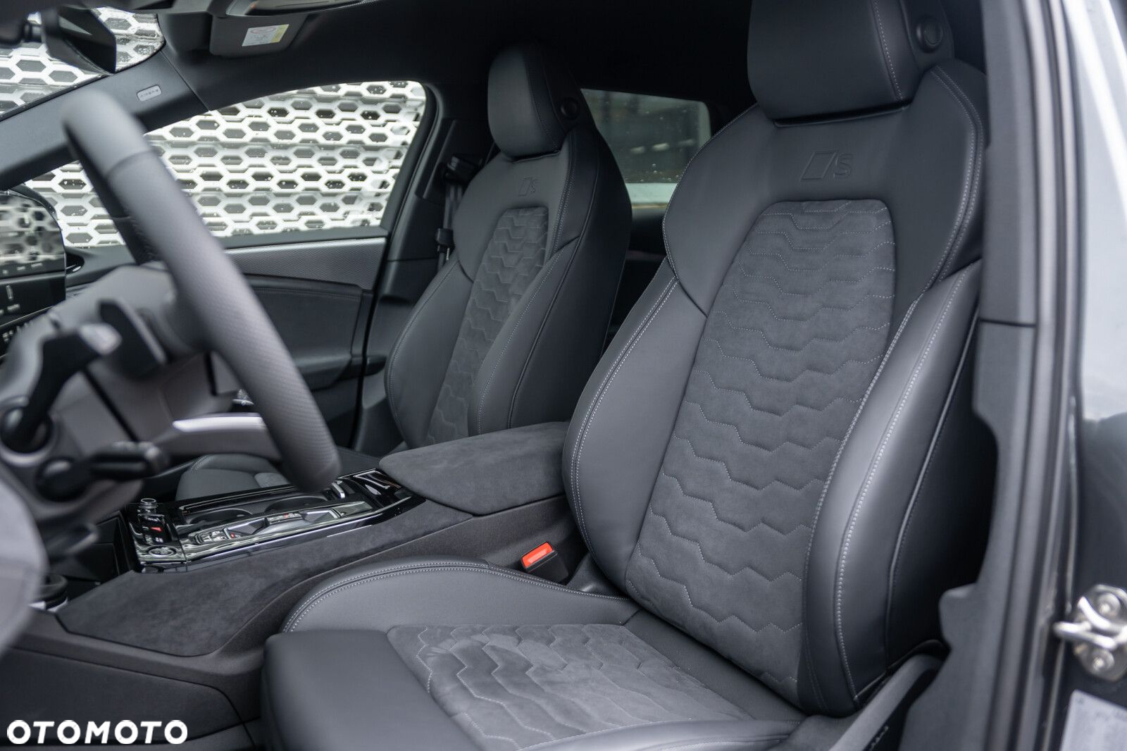 Audi A6 Sportback e-tron - 10