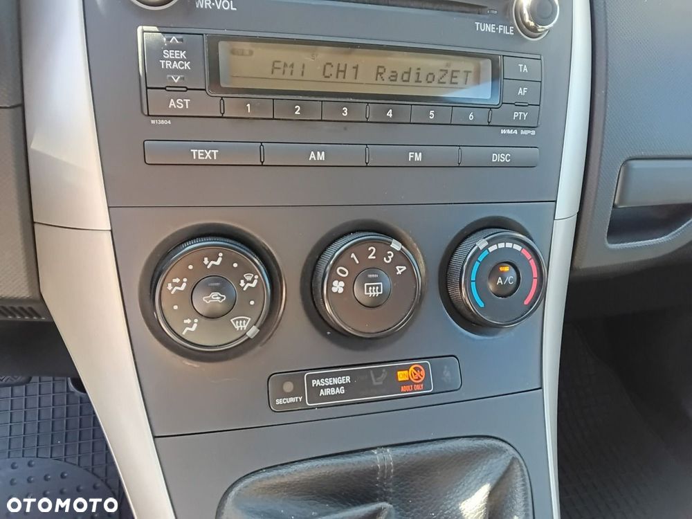 Toyota Auris - 18
