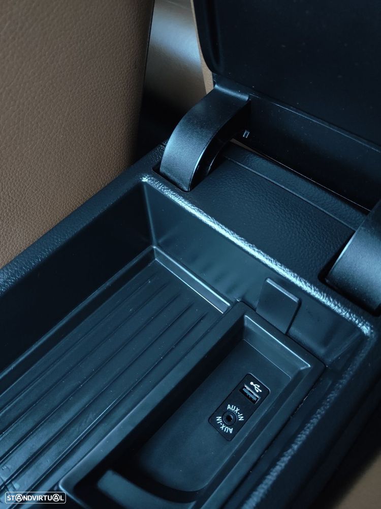 BMW 320 d Auto Line Sport - 54