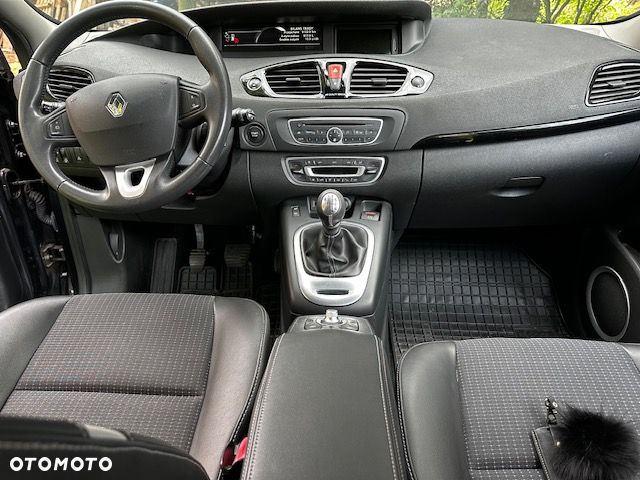 Renault Scenic 1.4 16V TCE Privilege - 13