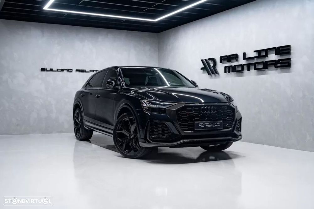 Audi RS Q8 4.0 TFSI quattro Tiptronic - 3