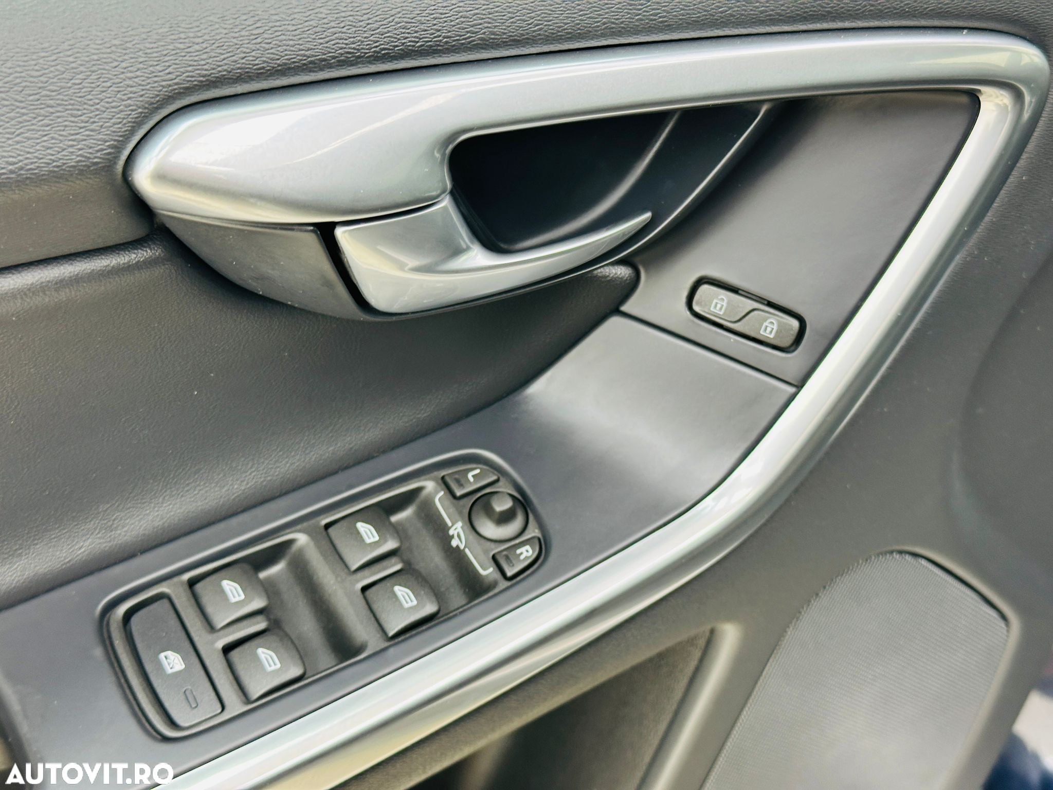 Volvo XC 60 - 16