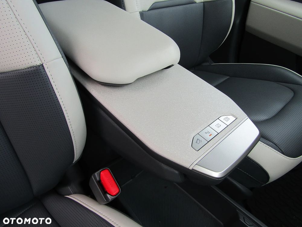 Kia EV3 81.4kWh GT Line - 28