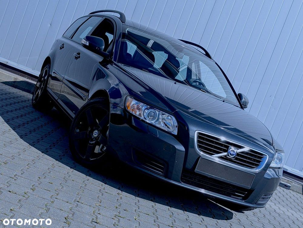 Volvo V50 - 4