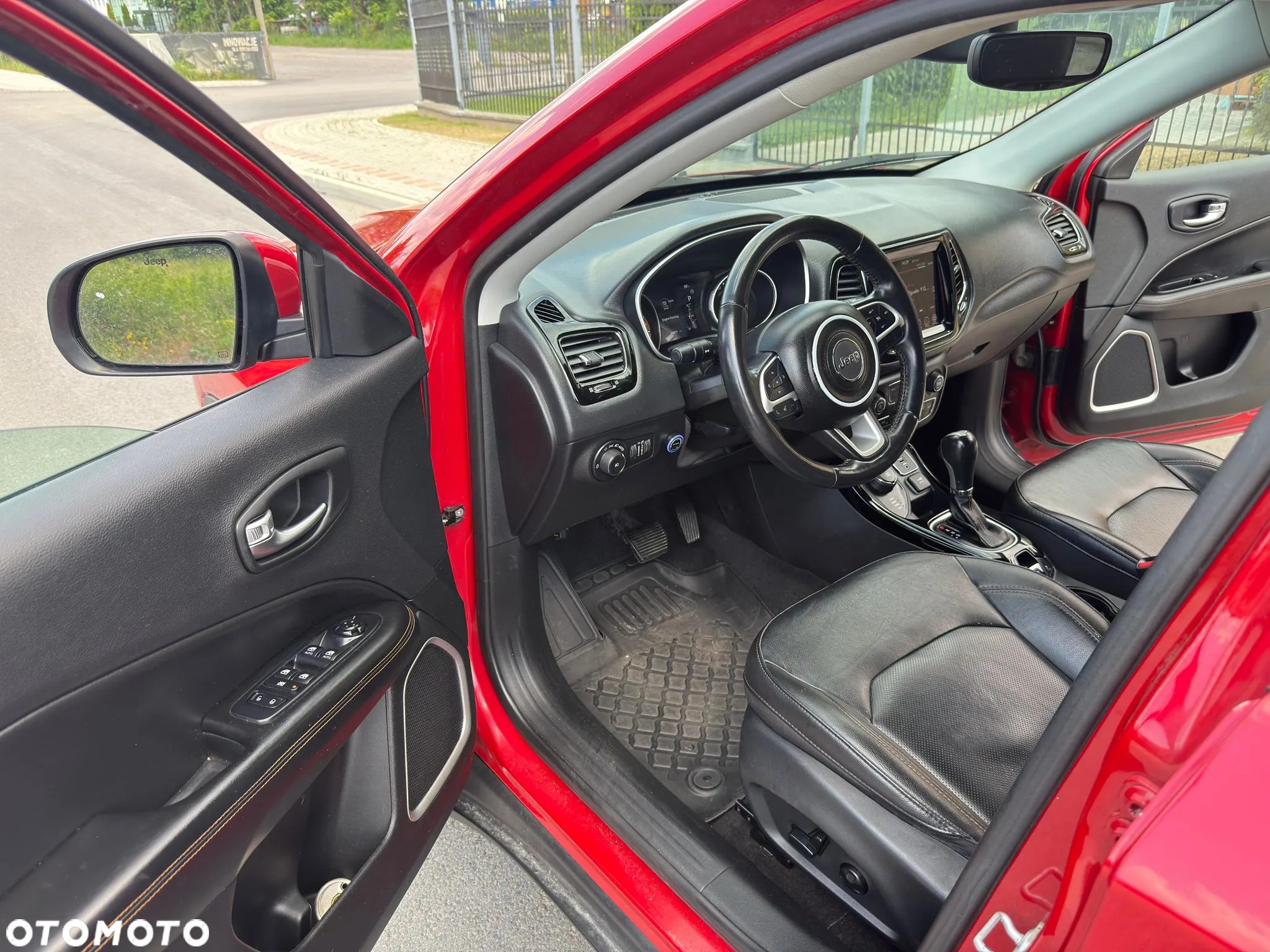 Jeep Compass - 8