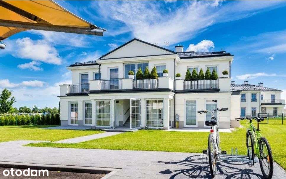 Apartament z 2 tarasami w klasycznej kamieniczce