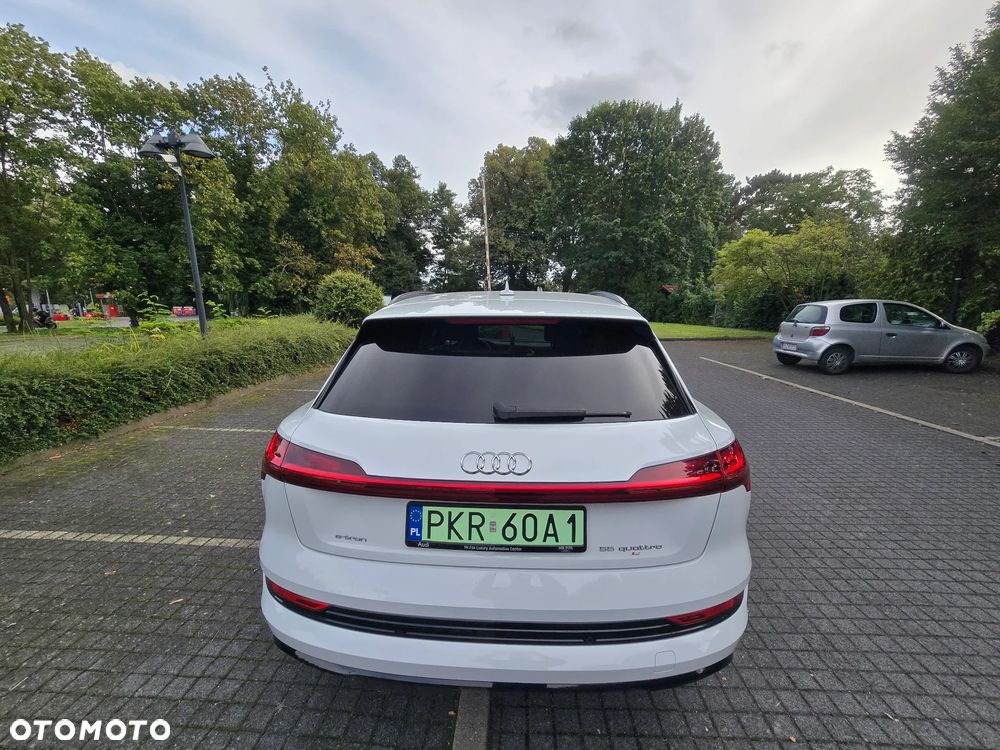 Audi e-tron 55 Quattro S Line - 8