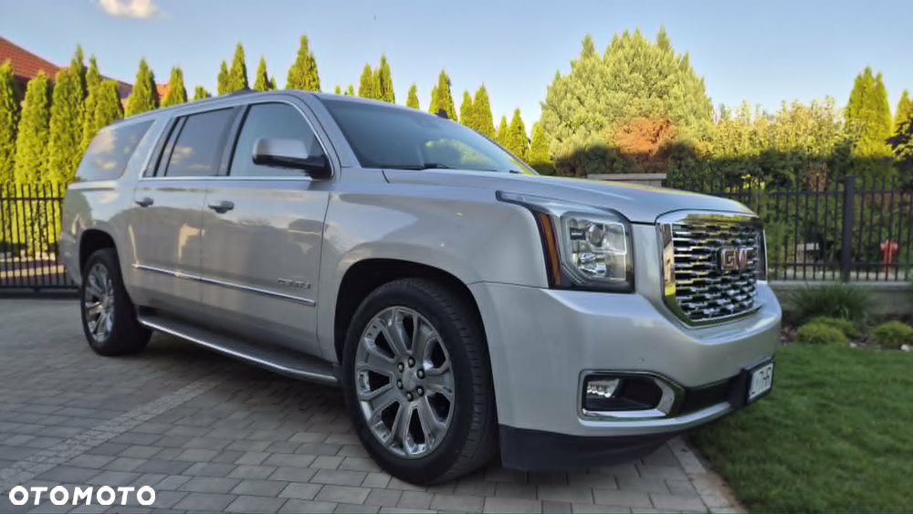 GMC Yukon Denali 6.2 XL - 12