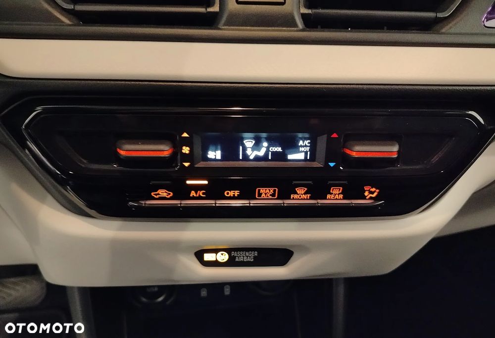 Suzuki Swift 1.2 Dualjet SHVS Premium Plus CVT - 10