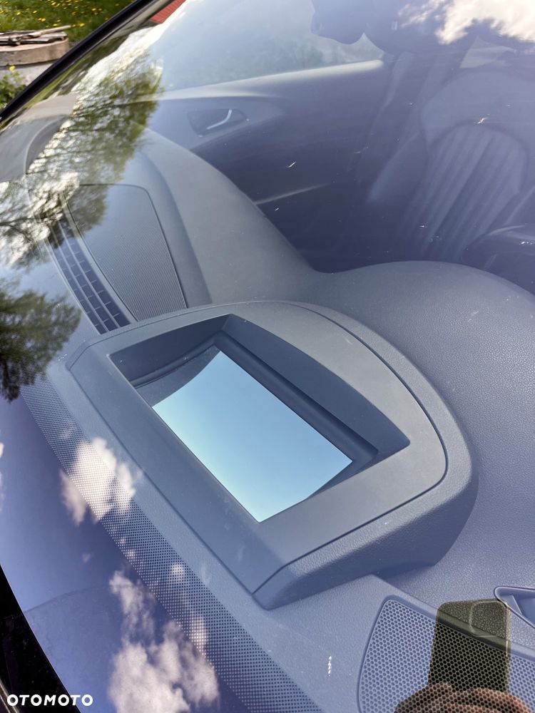 Audi A6 Avant 2.0 TDI ultra S tronic - 4