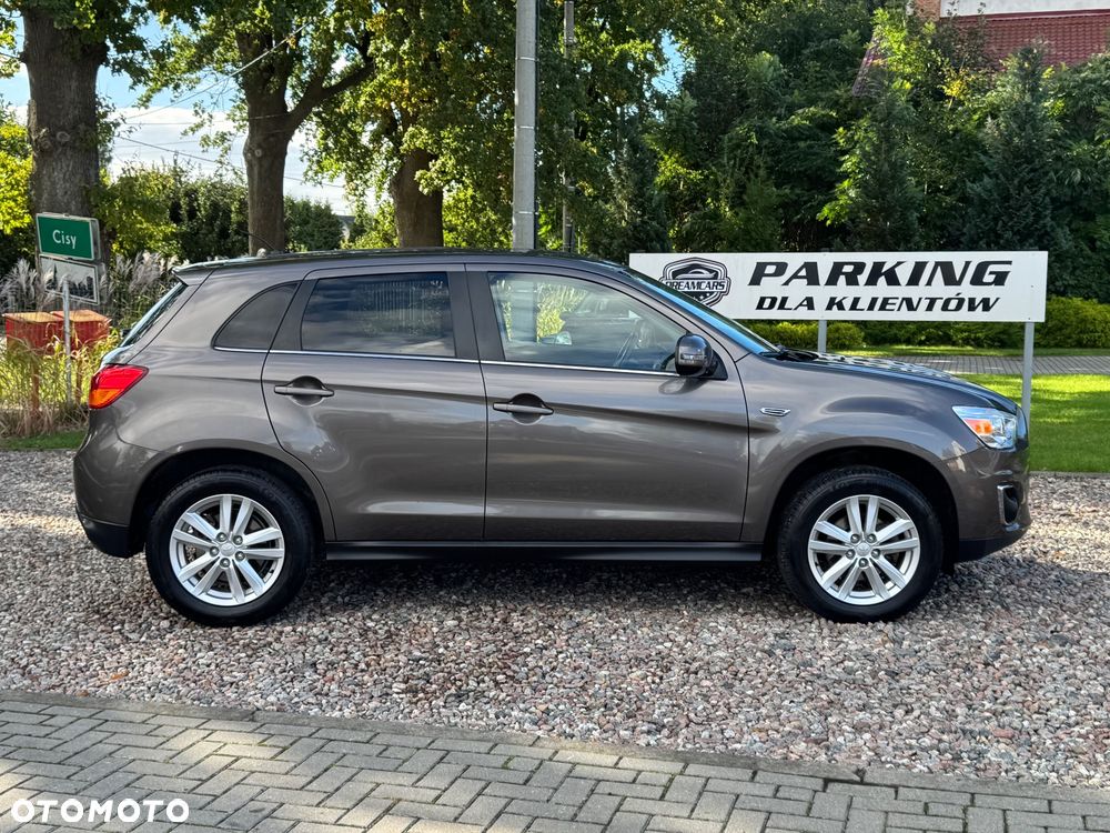 Mitsubishi ASX - 8