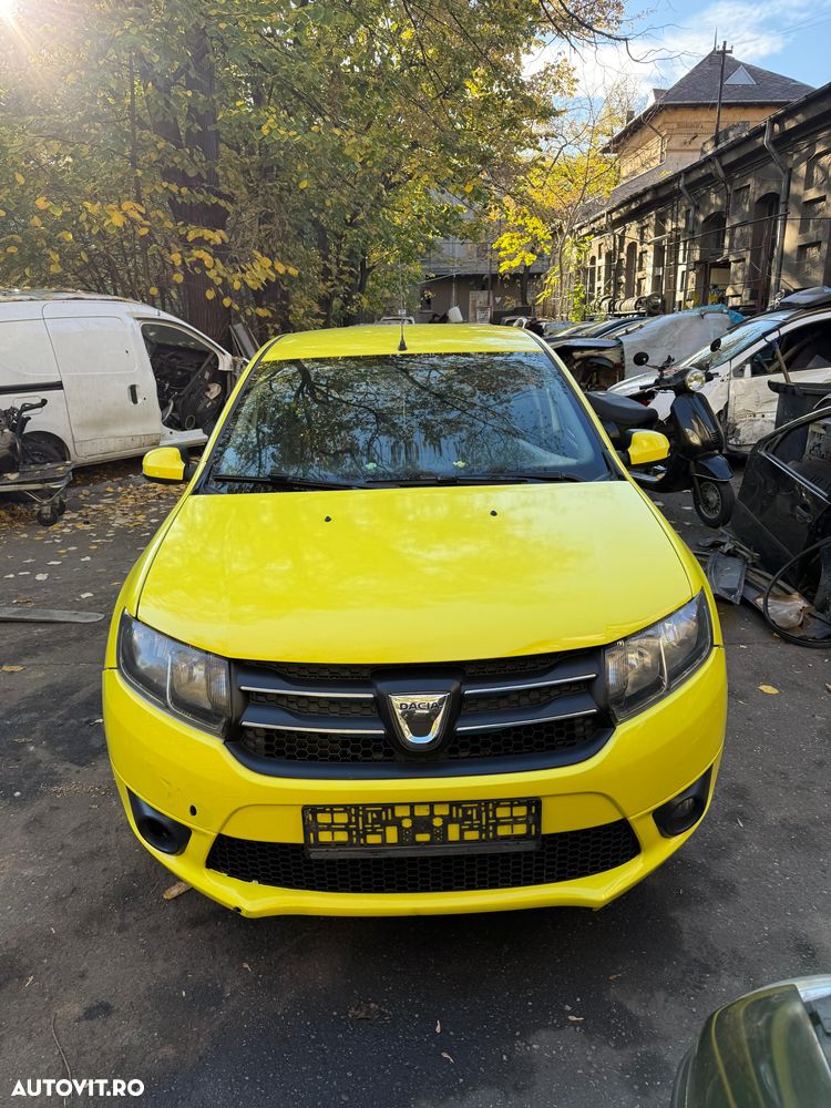 Dezmembrez Dacia Logan II 2014 galben 1,2 benzina - 11